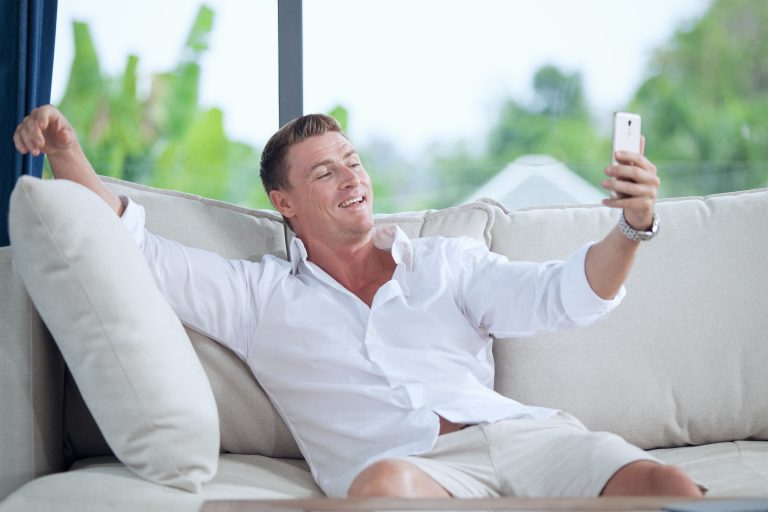 Signs You Are Dating A Narcissist He loves himself