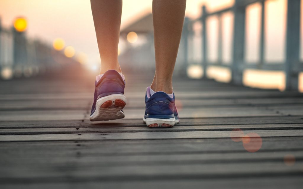 ways to overcome negative thinking. walking